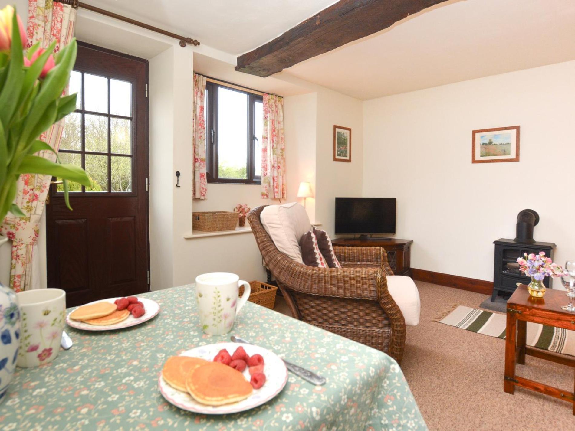 1 Bed In Lyme Regis 90145 Villa ภายนอก รูปภาพ