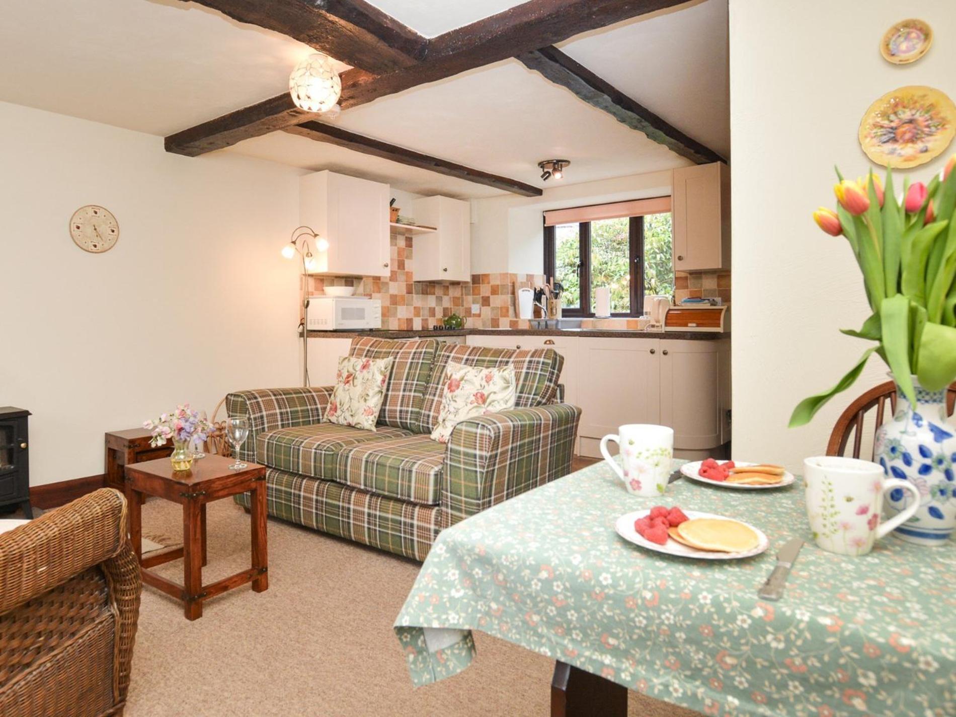 1 Bed In Lyme Regis 90145 Villa ภายนอก รูปภาพ